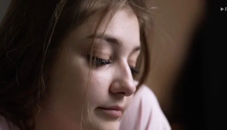 Момент из 1 серии 10 сезона